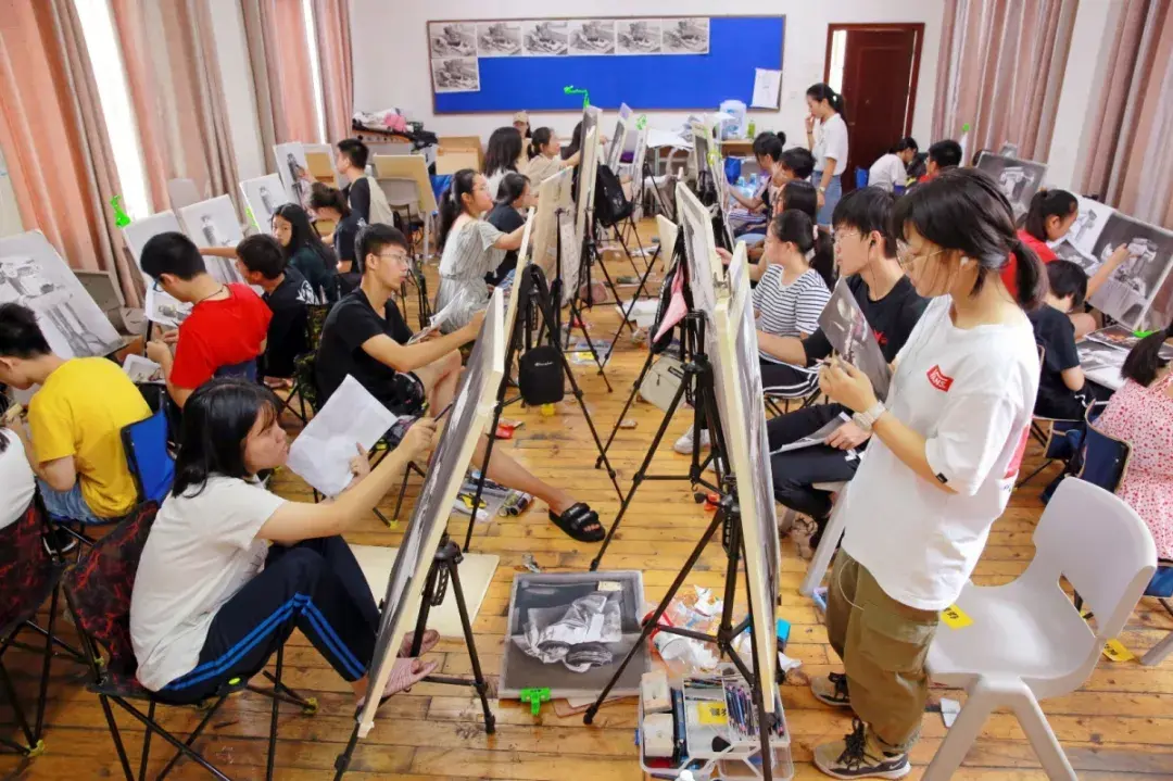 盛夏时光励学笃行〡微力量美术专业集训纪实