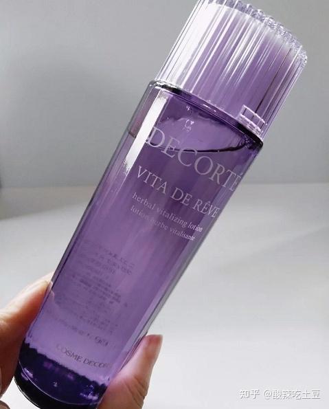 4,黛珂紫苏精华水