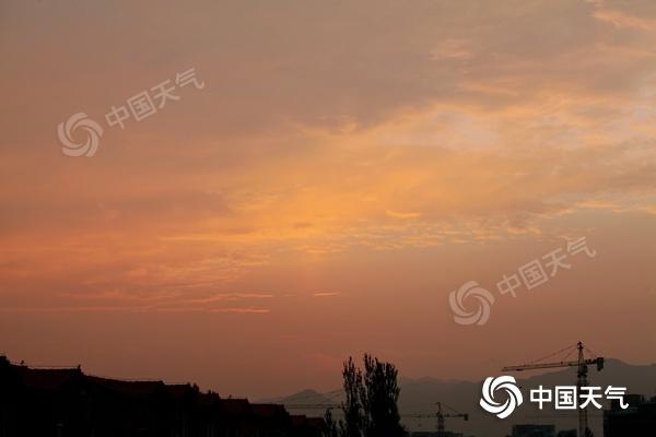 北京明天天气暴雨预警 北京暴雨 北京明天天气情况