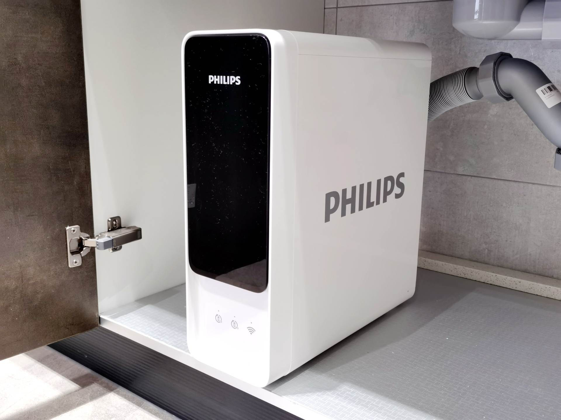 飞利浦净水器选购攻略,飞利浦全系净水器产品分析,厨下净水器该怎么选