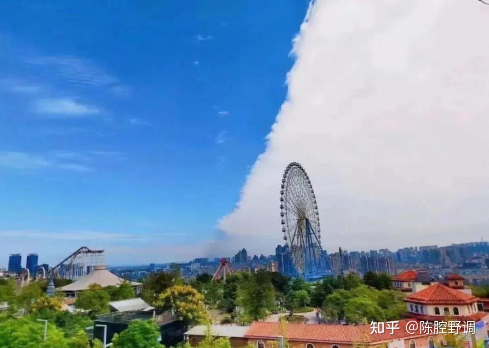 泸县地震前天空出现阴阳云你相信是地震前兆吗