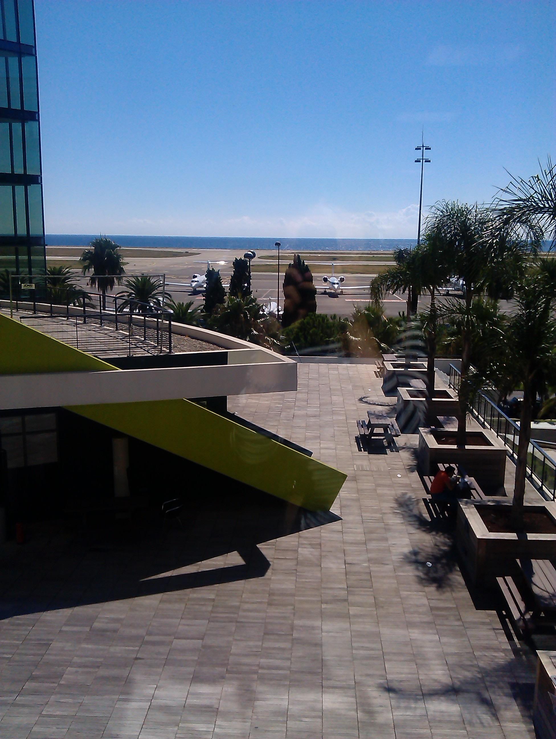 蔚蓝海岸边的明珠edhec法国北方高等商学院