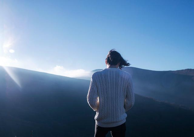 你的孤独是为了你的自由