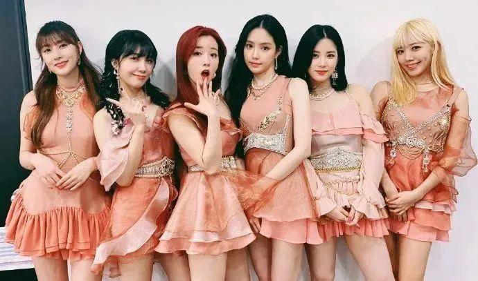 迷人计丨看了apink这次的回归,我也想搞个红发灿烂入夏! - 知乎