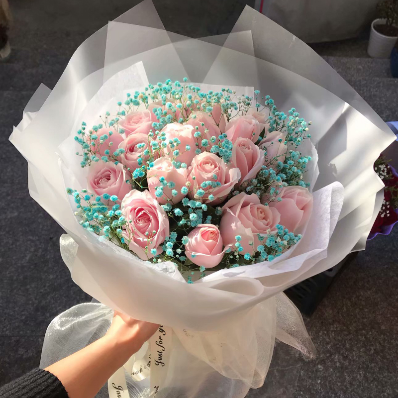 如何给女生送花表白 v2-95c7c5166b463f123a67b15e30677a9a_r.jpg