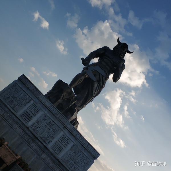 〔神农〕炎帝神农雕塑,好威武哟! - 知乎
