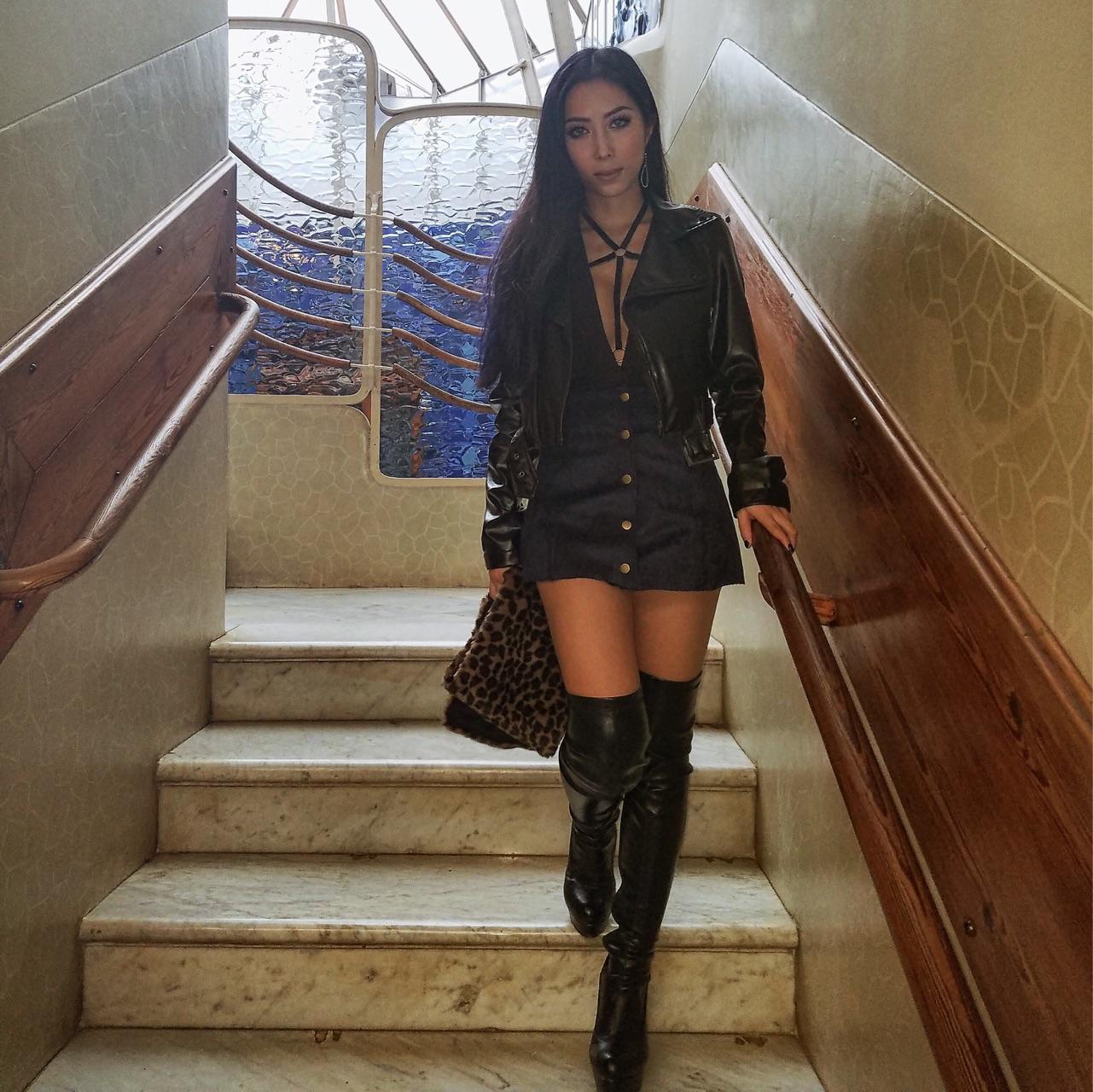 你的日常搭配是什么样子? - Serena Hottie 的回