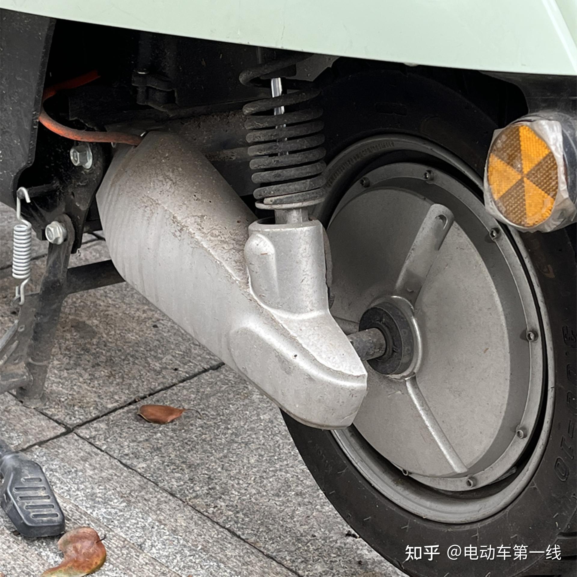 买电动车电池,有三个型号,不耐用,续航短,还容易坏