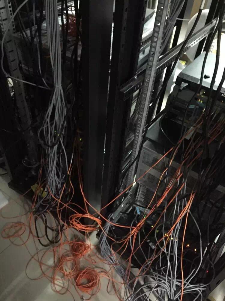 如何评价炉石传说2017117服务器维护超过24小时