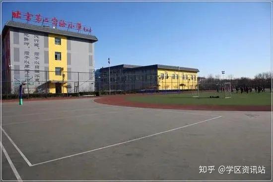 现在学校 合并已经6年,据知情老师向外透露,实验二小本部和德胜小区