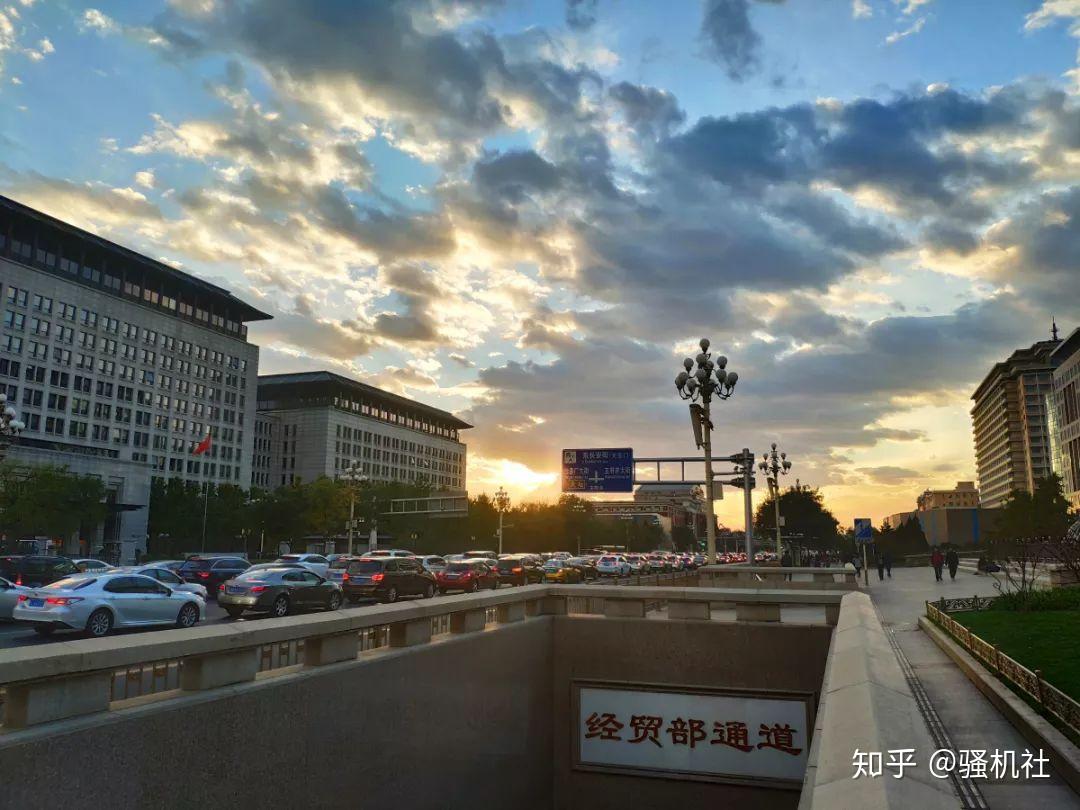 现在买小米8还是买mix3?