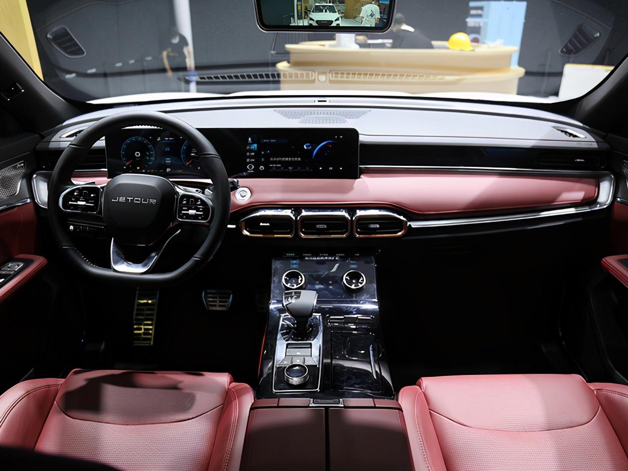 奇瑞捷途x70plus全新一代捷途x90车展探馆