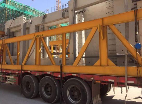 02预制挂板的吊装