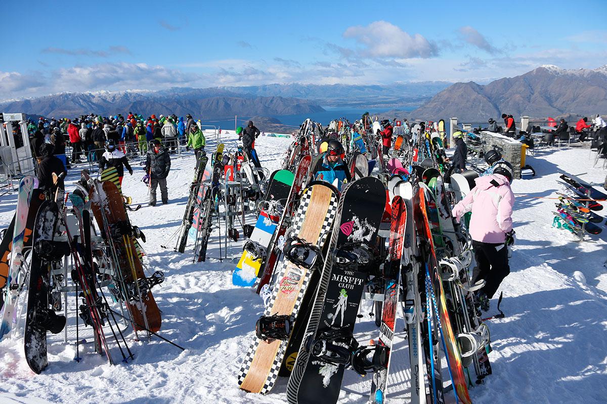 如何选滑雪板 理工男兼滑雪专家给出最全攻略 知乎 如何选滑雪板 理工男兼滑雪专家给出最全攻略 知乎