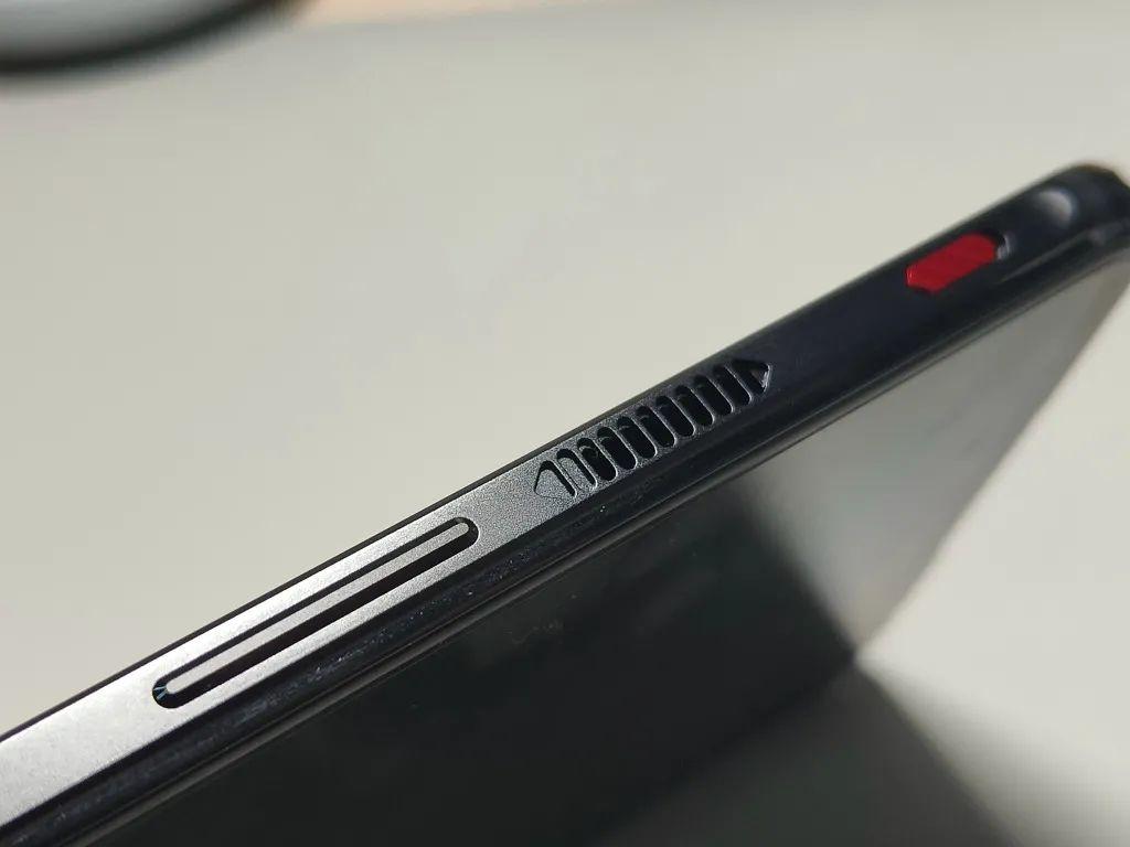 腾讯红魔6,打响了"游戏旗舰"的开年第一枪