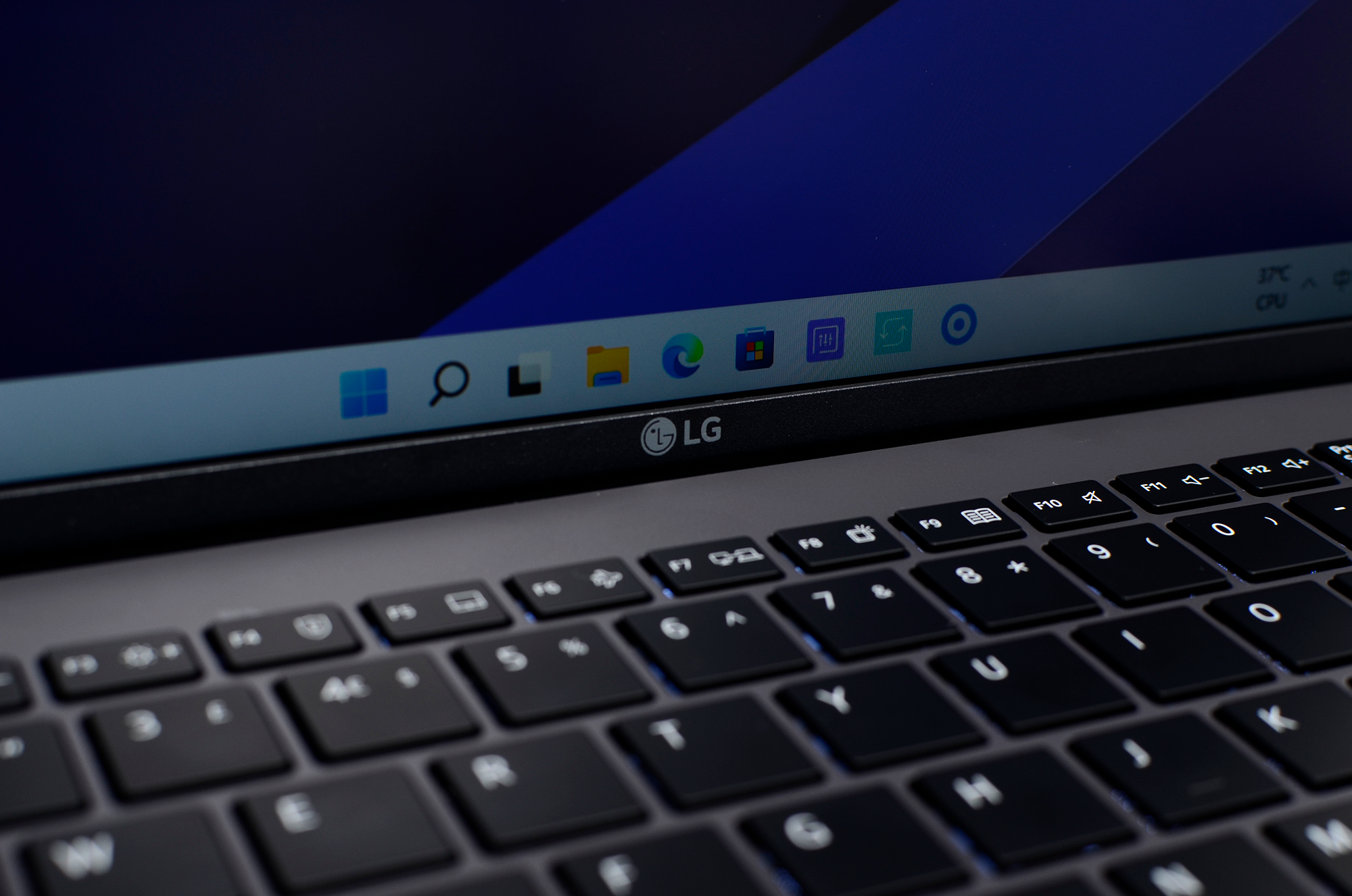 核心再升级体验提升lggram142022款笔记本电脑体验