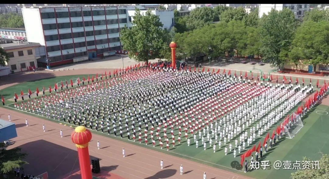 河津铝基地教育中心举行"活力绽放 韵动青春"韵律操比赛暨第二届校园