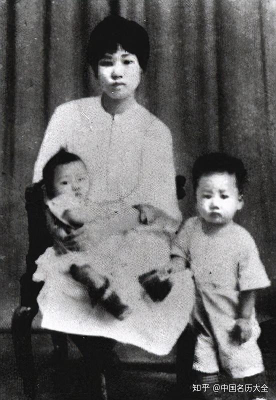 杨开慧:巾帼英雄,就义时29岁,遗稿藏于墙内,60年后被发现 - 知乎