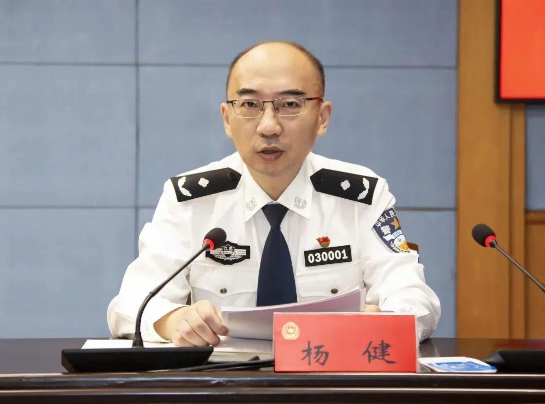 两法院出身的书记员,刚任省辖市检察长,公安局长 - 知乎