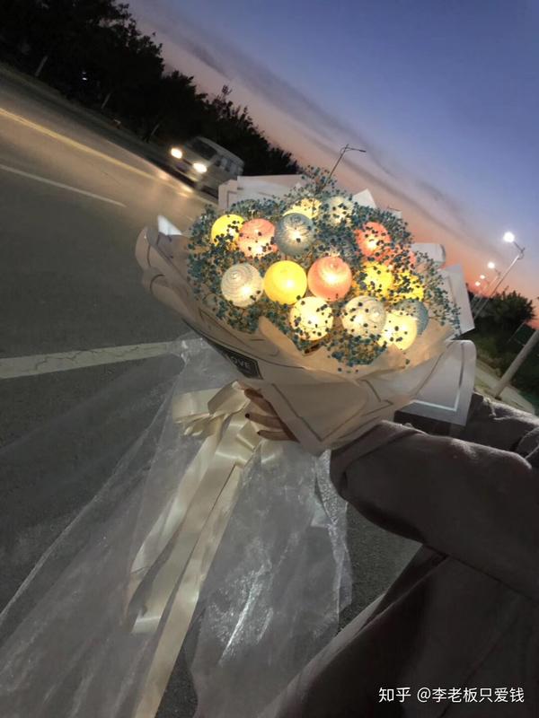 糖果花束图片 52个棒棒糖花束图片 网红糖果花束图片