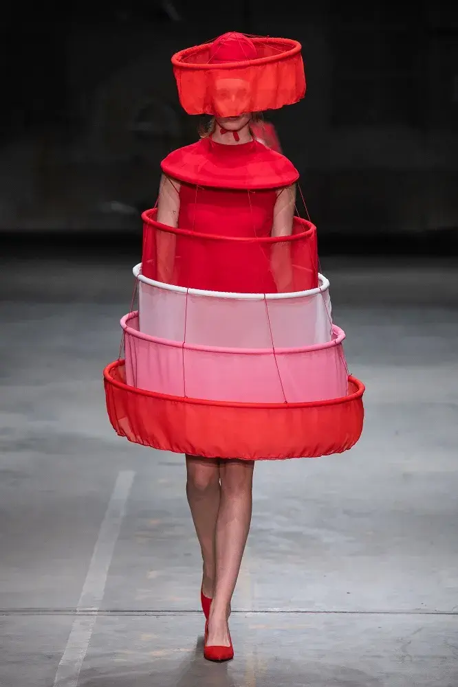 carlijn veurink | 前卫可穿戴,让服装变得生动有趣!