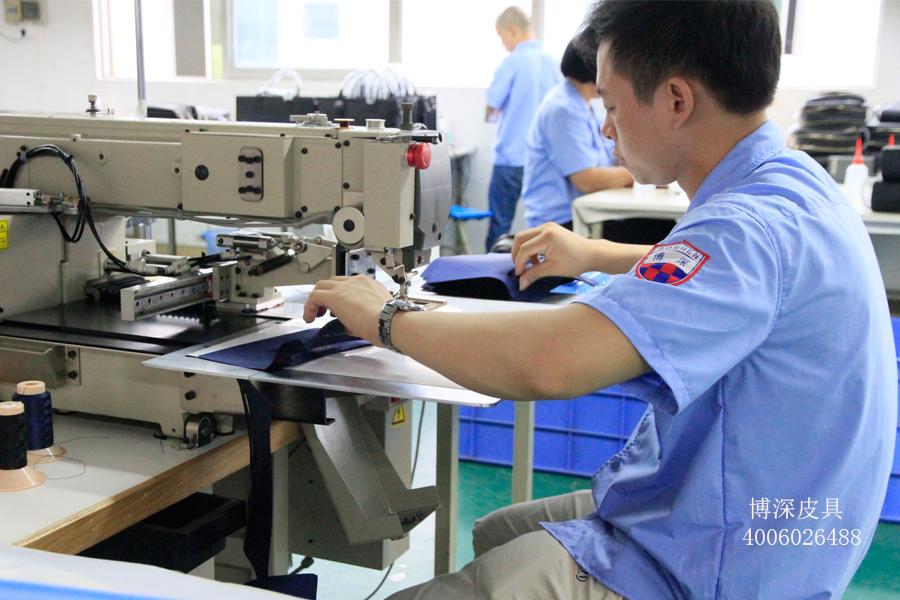 想找皮具工厂合作怎么谈货期呢