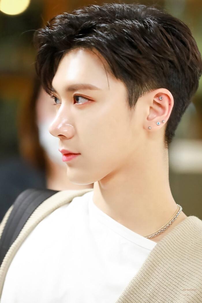 如何专业分析nct ten(李永钦)的长相 知乎