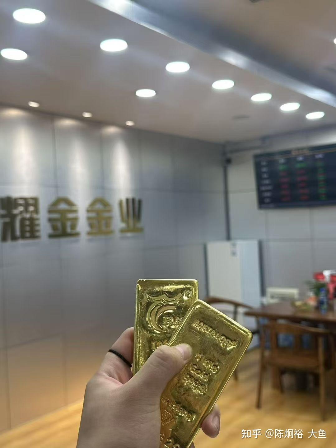 投资贵金属的收益有哪些(投资贵金属的收益有哪些方面)