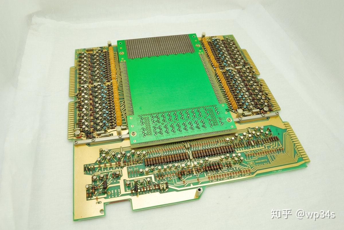 电与磁的极致艺术~1968年的HP9100A晶体管计算器(机)-2