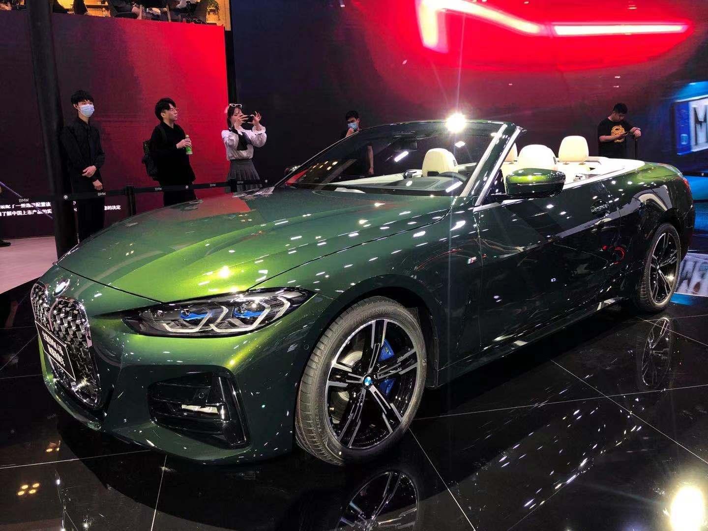 bmw4系首款软顶敞篷轿跑广州车展上市运动气十足售4688万起