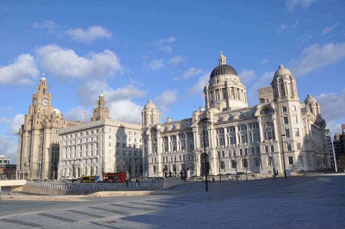 在英国的考文垂和华威留学如何租房?