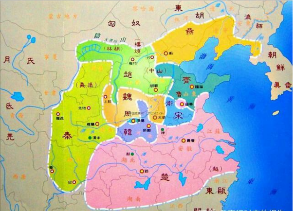 上地郡在魏国和秦国的交界处,当时最大的问题就是西边半蛮夷的秦国人