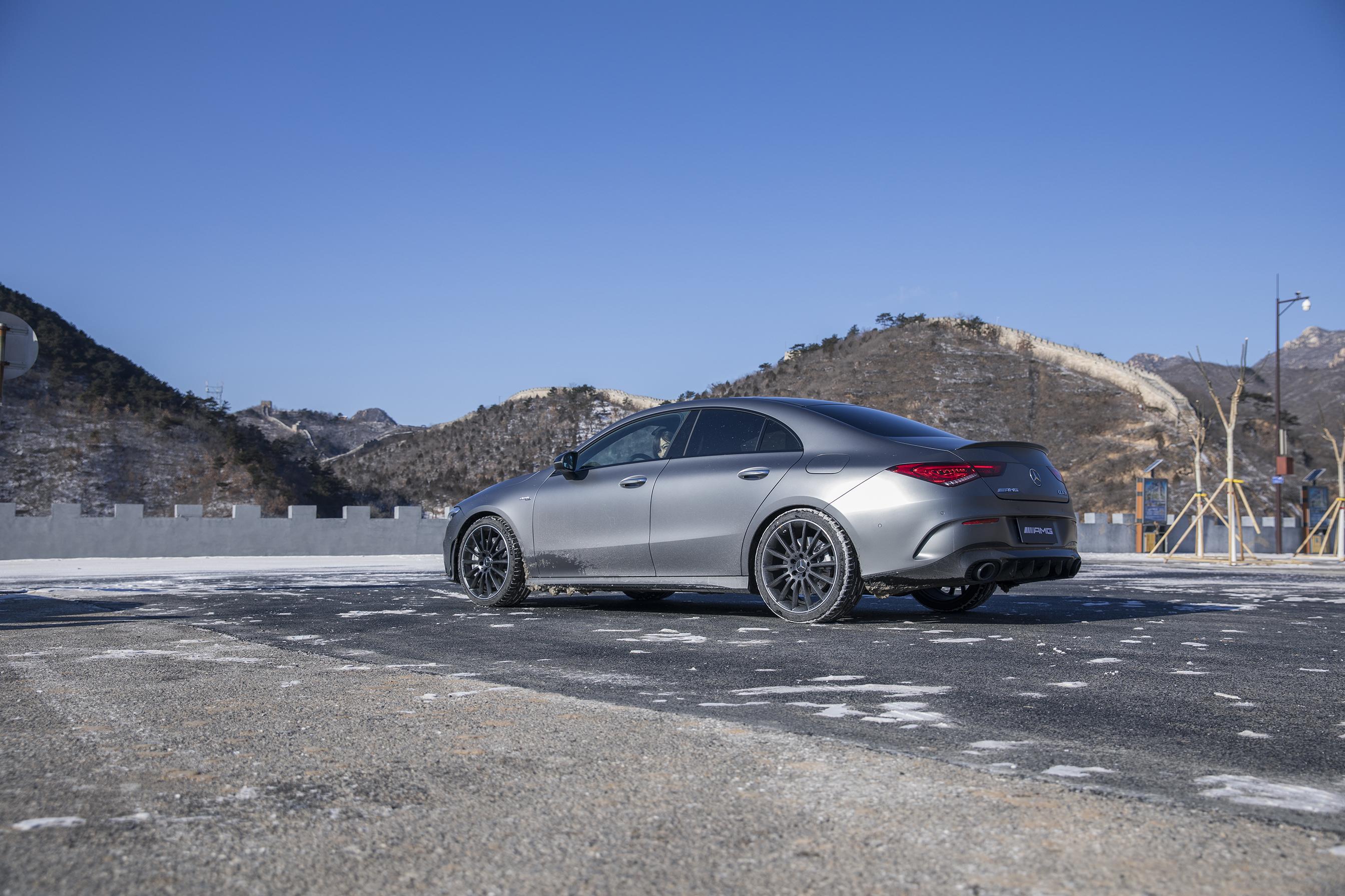 amg cla 35,梅赛德斯最实惠小钢炮?始于颜值陷于实用 - 知乎