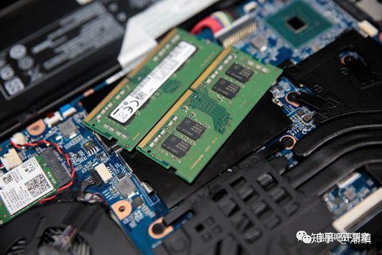 进化为完全体机械革命z2笔记本评测