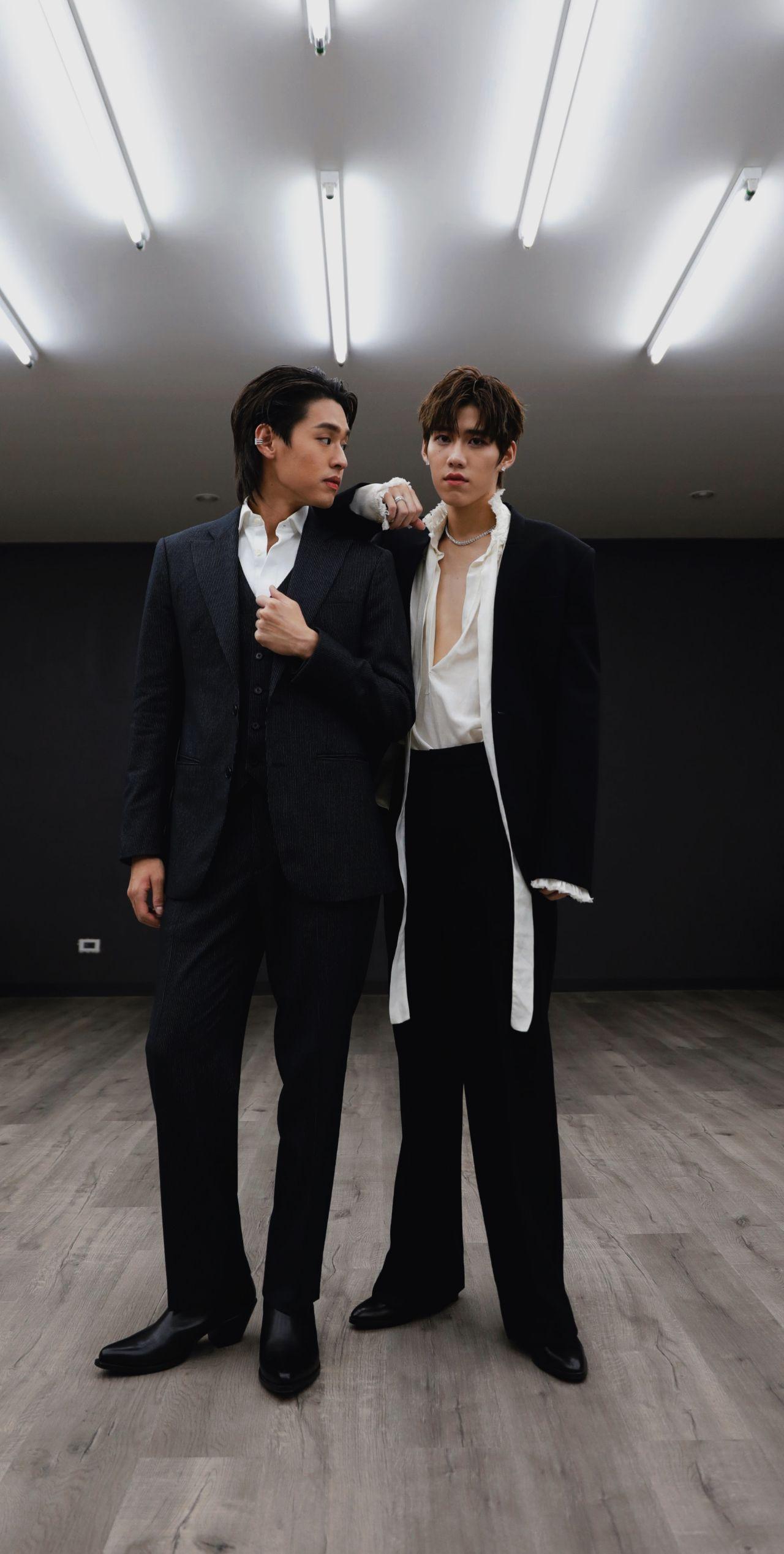 有没有很好看的他泰男男cp的手机壁纸