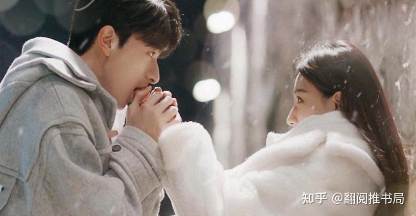 凤凰网翻阅签约作家晓月新作极简爱情刻画简而美的小爱情