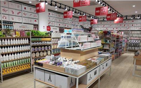 开家10元小商品店有没有生意