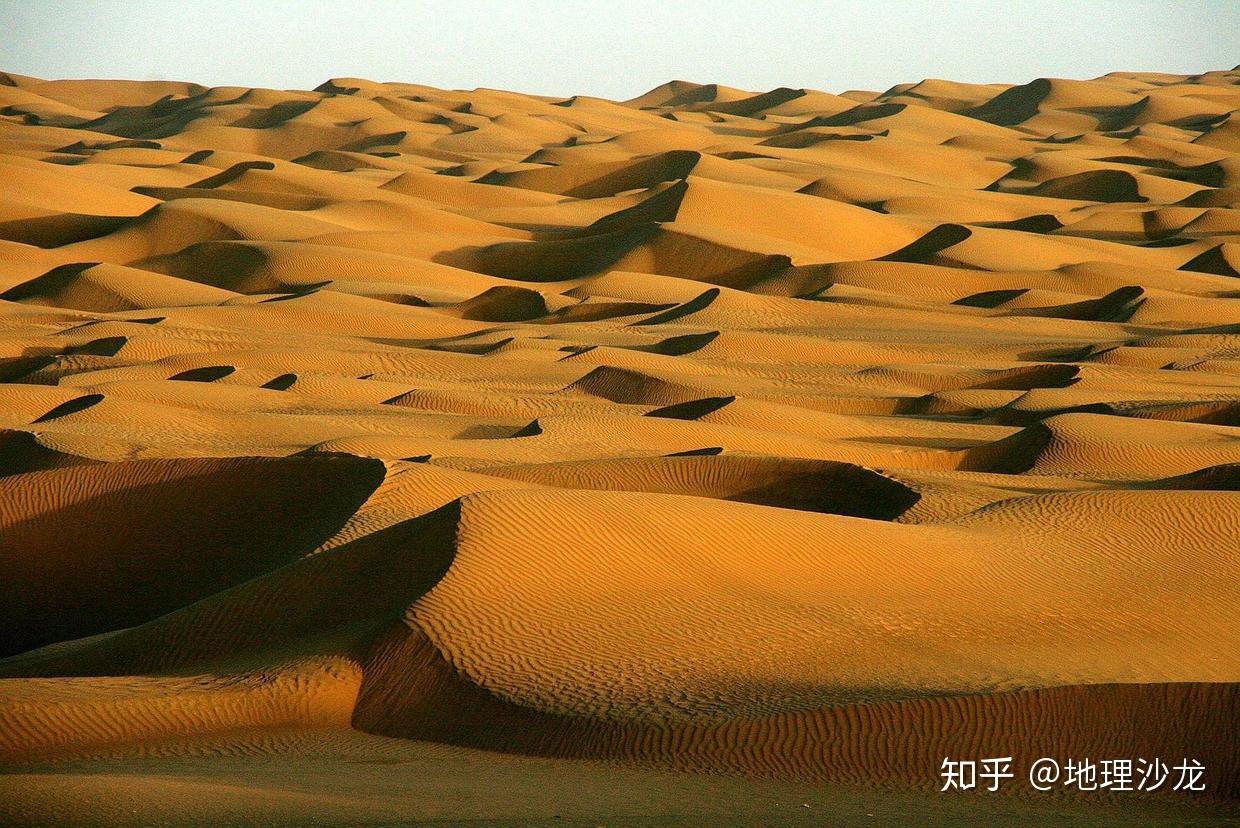 【库木塔格沙漠--最美的曲线摄影图片】风光摄影_太平洋电脑网摄影部落