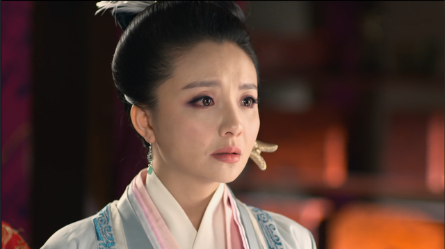 芈月传与安陵容相比向氏虽然胆小懦弱但是贵在活得通透