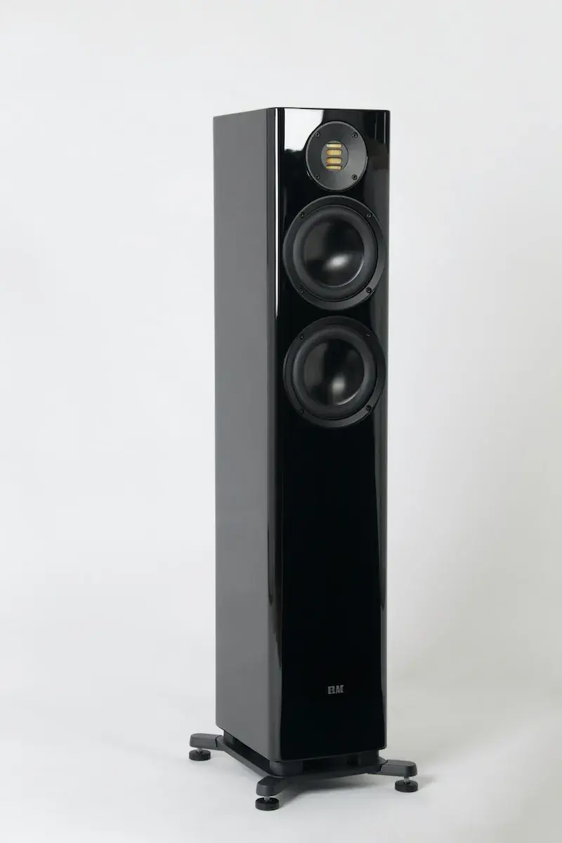 这一系列拉开elac意力中高端音箱的序幕solano