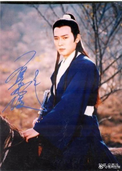 展昭编剧:华英(情花劫),黄郁钦(怒铡公孙),林龄龄(双城记)导演:陈启峻