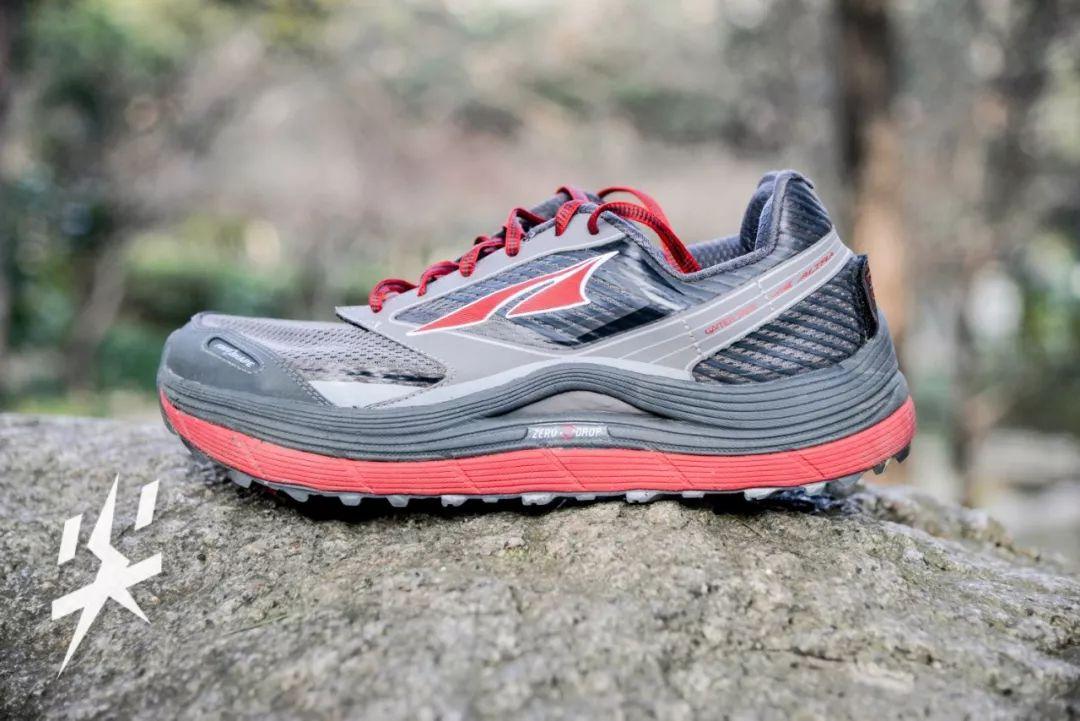 尖货weekly | 五双vibram大底越野跑鞋横评 看一看哪双最防滑