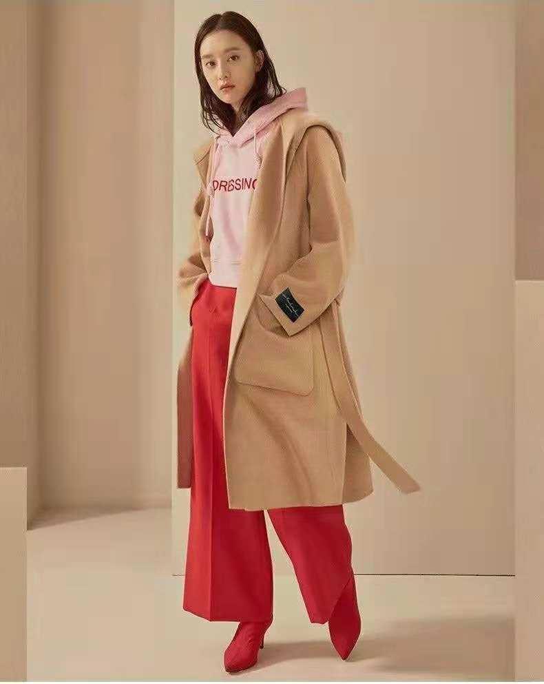 橘色卫衣怎么搭配外套才好看 v2-9b5ce8ecf5b6c8843d42a7acf94e84d4_1440w.jpg?source=172ae18b