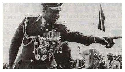 18岁嫁给非洲总统 2年生下2个女孩 丈夫竟提出一个无耻要求 如今这个女人怎样了 知乎