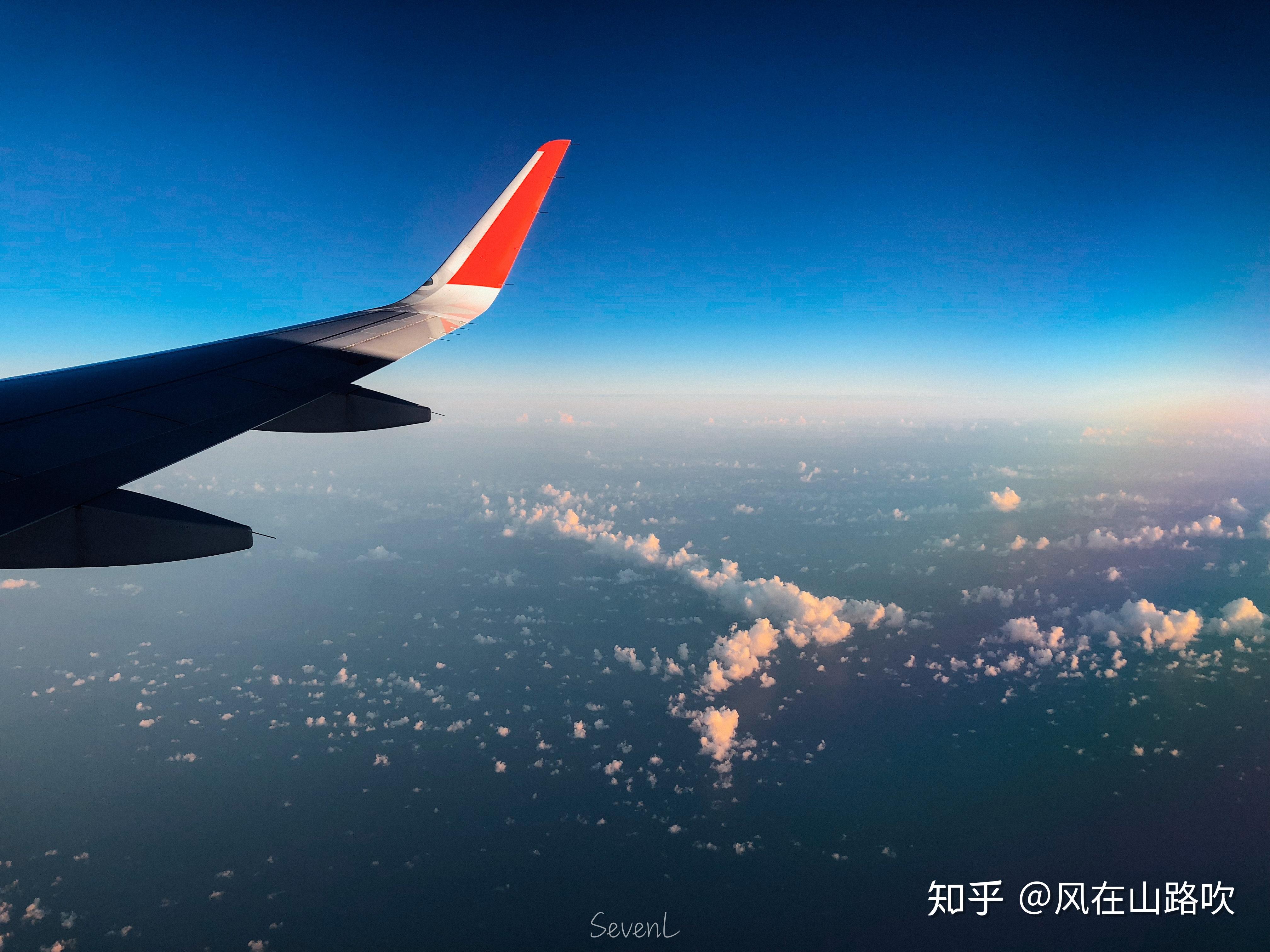 坐飞机时，你偏爱什么座位？看过什么绝美风景？ - 知乎