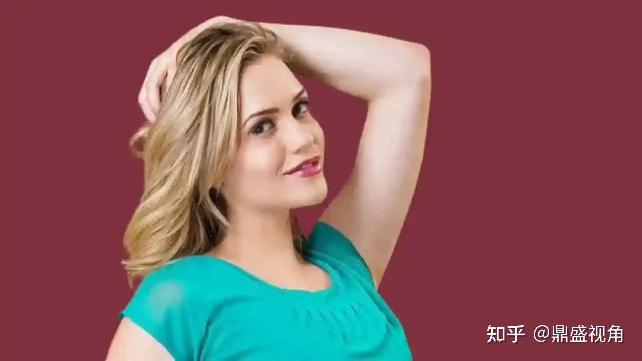 暗黑女神，米娅·马尔科娃 Mia Malkova 16岁时被好朋友拉入暗黑界 知乎