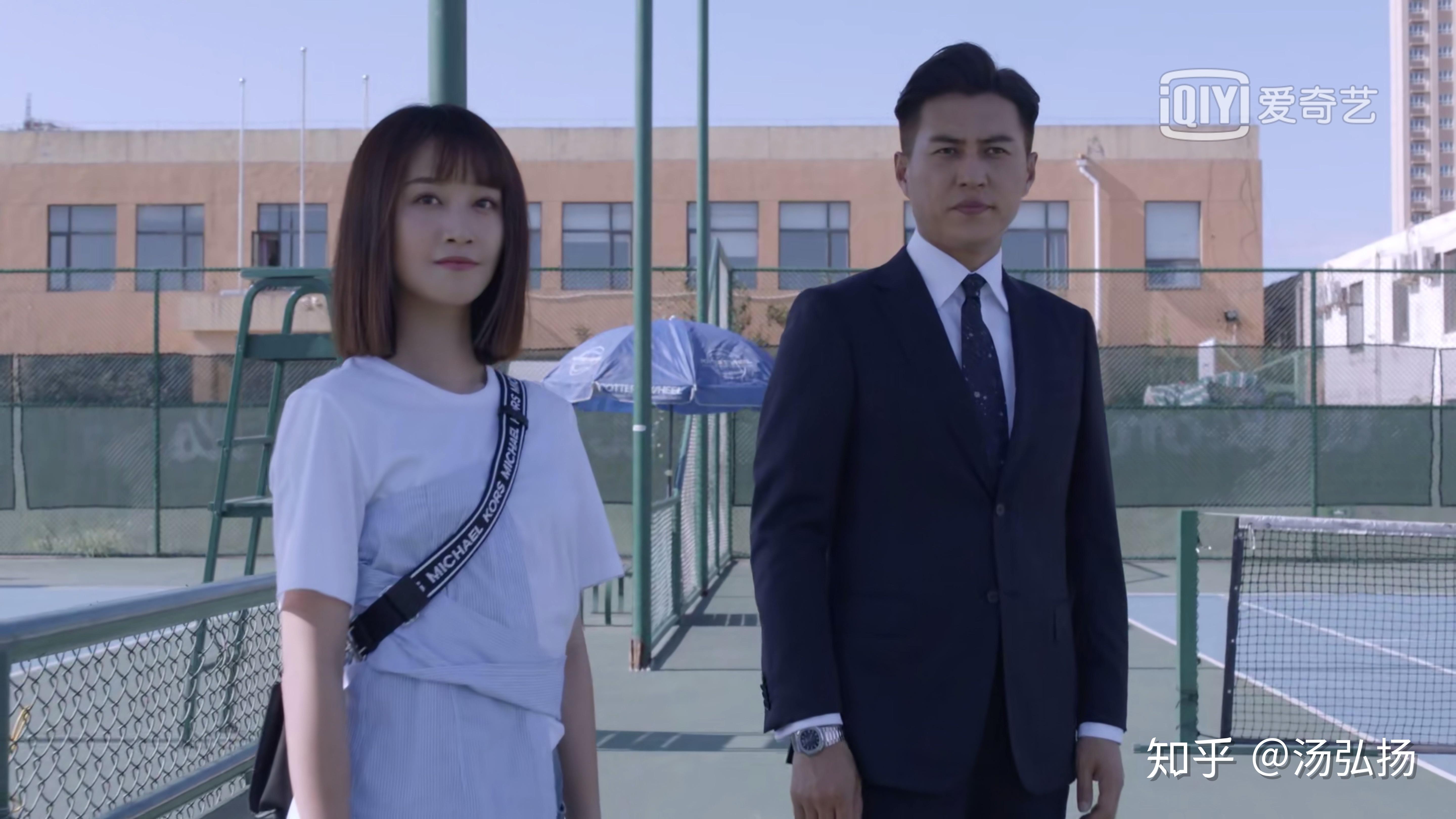 10,因为导演有钱可以请这些明星精英律师以案件推进剧情,剧中也将出现