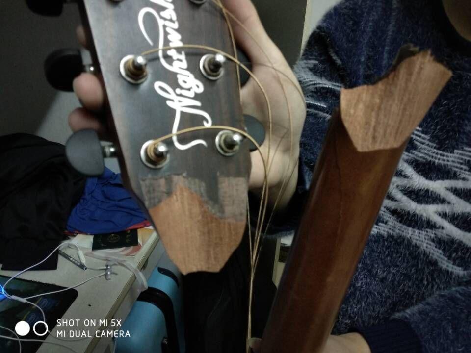 吉他摔坏了是什么感觉? - 知乎