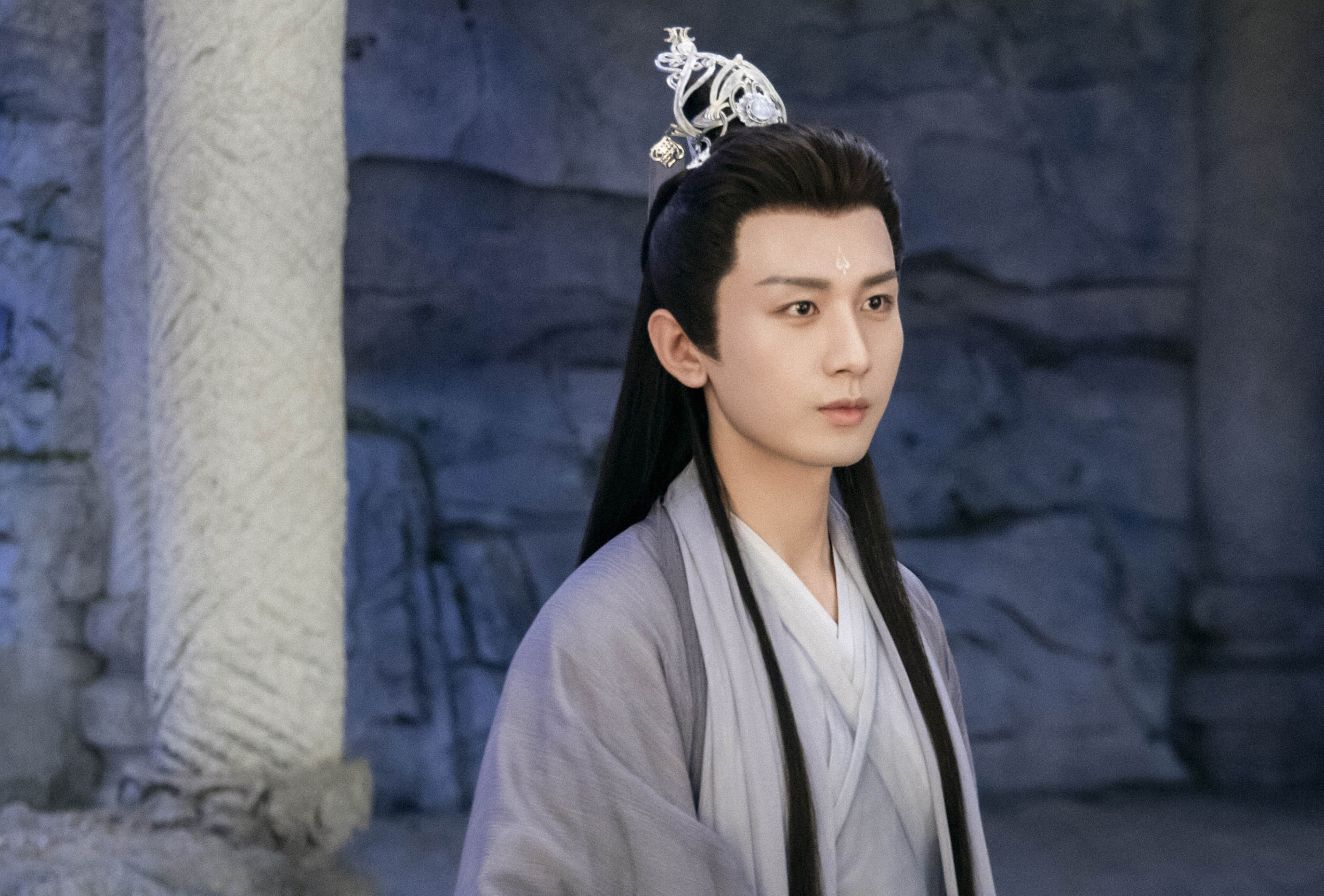 一个普通人对当红偶像剧男明星的颜值印象 - 知乎