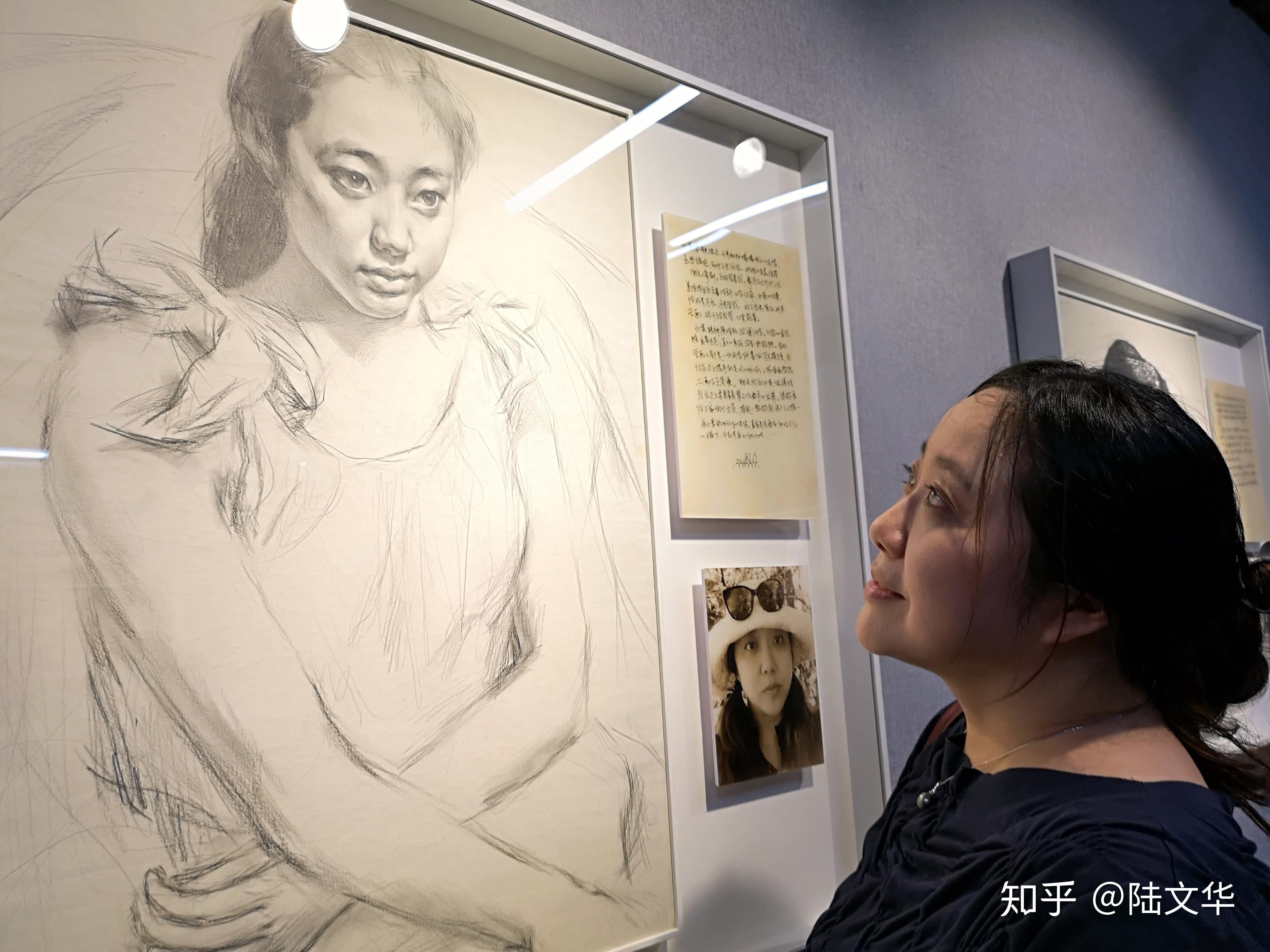 徐方素描艺术展 为什么最朴质的艺术语言可以直接表达生存状态和生命